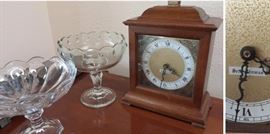 mantle clocks, antique clocks, Wall register clock. Makers Seth Thomas, Bulova, Sesions 