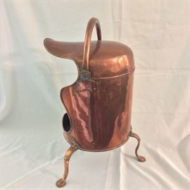 Early nineteenth century copper plate warmer. Circa 1800 from England. 