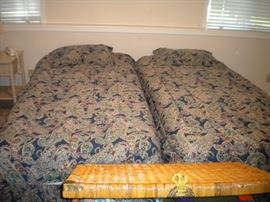 Thomasville vintage off white bedroom set with bamboo trim/accent dresser with mirror & desk with lighted hutch, 2 nights stands and 2 twin beds.