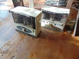 2 Kerosene Heaters