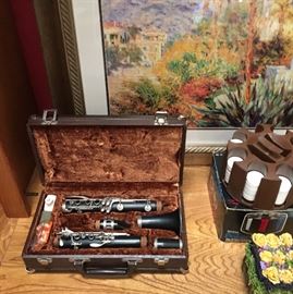 clarinet in case
