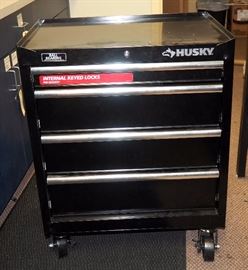 Husky Four Drawer Rolling Tool Cart With Ball Bearing Drawers, With Key