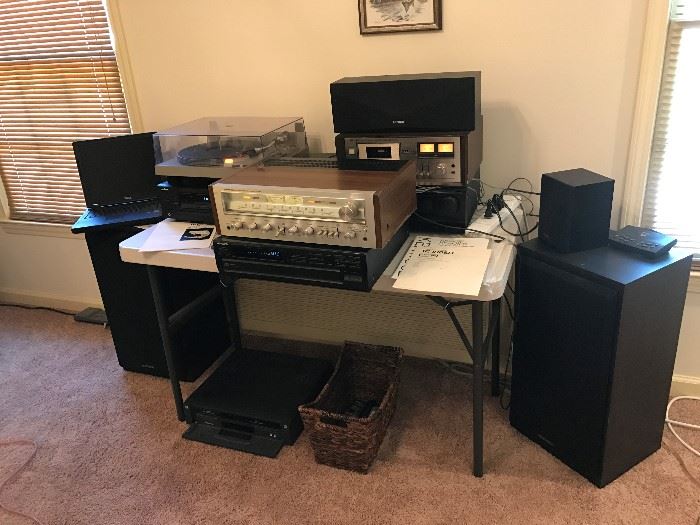 Stereo Equipment.  Vintage Vintage Stereo equipment
Technics Turntable
Kenwood Receivers
​Sony Portable Stereo Center
​Vintage sony Cassette Deck
Insignia Home Theatre Receiver
​Nintendo
Dell Laptop
​Ipod
​HP Printer, Keyboard, Screen