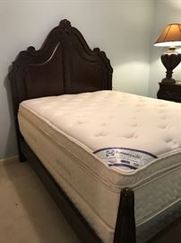 Queen Size Bed. 