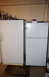 freezer and ectra garsge icebox priced at 50 each