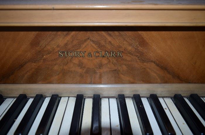 story and clark console piano