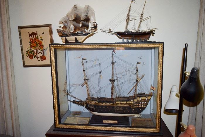 large detailed antique ship model in case