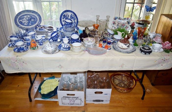 Vintage blue and white china  mixed maker's