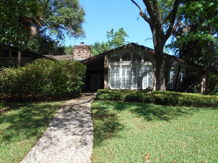 Remarkable Huntwick Sale in Houston, TX starts on 5/20/2017