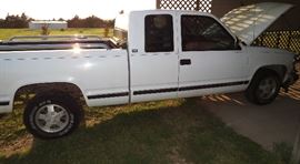 1994 Chevy Silverado Leather Loaded Truck Runs like a top shifts and drives sweet. Will need front bumper see pics.