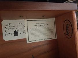 Stickley Leopold Original Cherry 3 Drawer Night Stand (23’’ x 16’’ x 26’’)