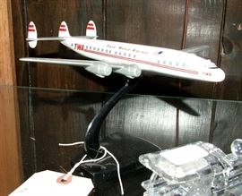 TWA MODEL ON MOUNT DISPLAY
