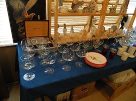 Crystal, Drink ware, Bar ware, Serving pieces, display pieces, decanters, Wusthof Knife Set