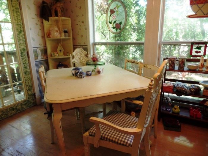 Shabby chic dining room set
