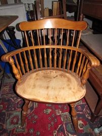 Windsor Maple Arm Chair