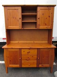 Pine step back hutch