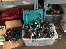 Large bulb outdoor lights