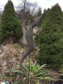 Metal lizzard outdoor garden decor