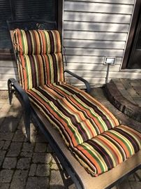 outdoor recliner