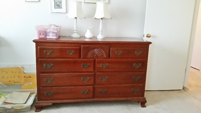Kling furniture, one of the most quality furniture makers.  Solid Cherry  dresser and mirror with 8 drawers with original hardware