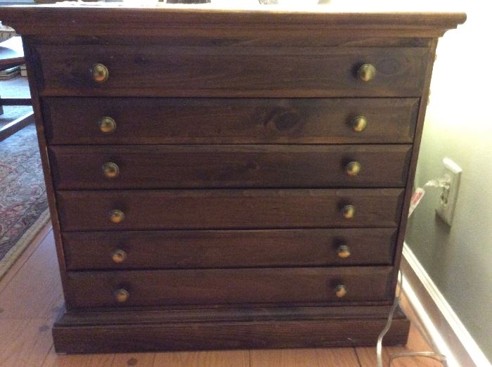 Sheet music chest with drawer