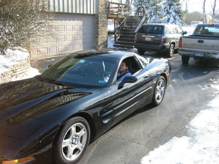 1998 Corvette Coupe - 44,500 miles
5.7L SFI, V8  345 HP
4-speed automatic transmission w/ overdrive
Black exterior / Black leather interior
removable roof panel
TO BE SOLD BY SILENT BID