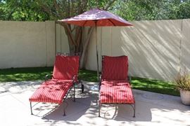 ONLY umbrella is for sale. sorry!