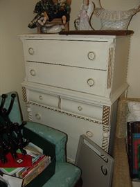 French style chest of drawers that matches pair twin beds and dresser