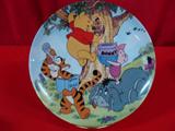 Winnie the Pooh Plate - A Sticky Situation 7474A	- Bradford Exchange 6th Issue Fun In 100 Acre Woods.