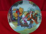 Winnie the Pooh Plate - Troubles with Bubbles 19927A - Bradford Exchange 3rd Issue Fun in the 100 Acre Woods