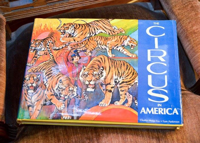 The Circus in America - Coffee Table Book