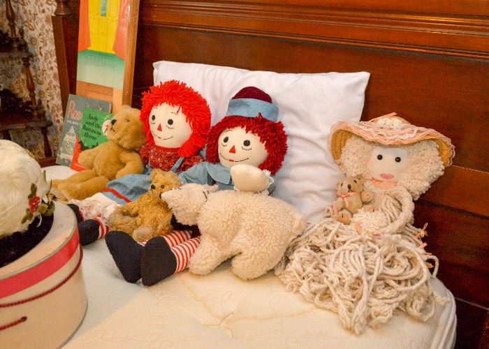 Vintage Rag Dolls (Raggedy Ann & Andy) & Teddy Bears