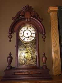 Mantle clock 