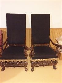 Throne chairs
