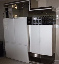 Lighted module cabinets