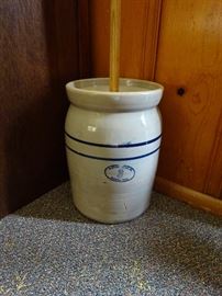 Marshall butter churn no 3