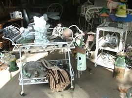 garden decor, foutains, garden sculptures