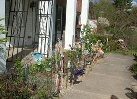 huge garden sculpture collection