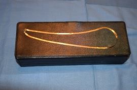 14k yellow gold herring bone necklace made in Italy