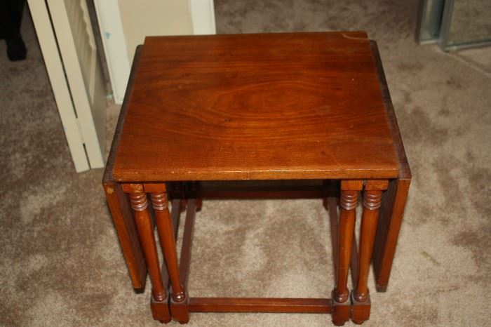 SMALL DROP LEAF TABLE