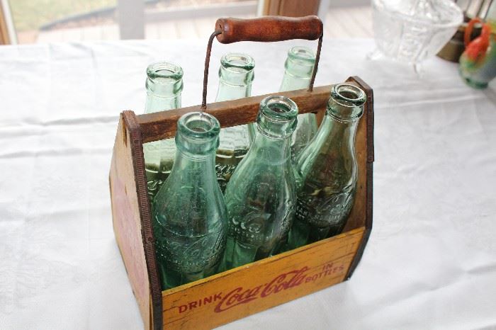 WWII War Wings Wooden Coca-Cola Carrier with six bottles