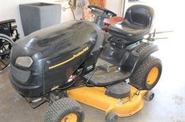 Poulan Pro 500 Riding Lawnmower