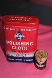Skelly vintage tin/polishing cloth and matches
