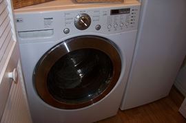 Combination washer/dryer - like new
