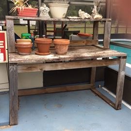 Potting bench!!