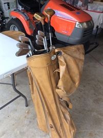 Left handed Macgregor!