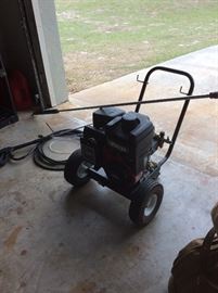 Briggs and Stratton power washer!