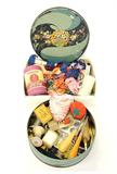 Good Lot 1930's-1950's Vintage Sewing Items & Notions W/ An Early Tin