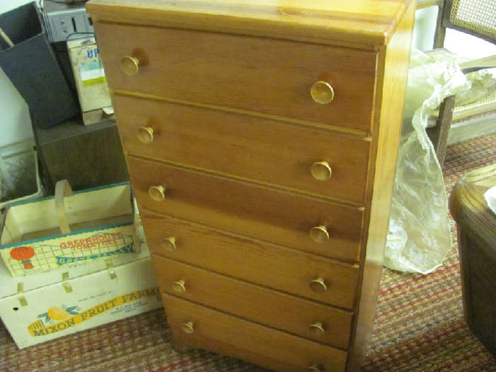 Maple 6 drawer chest