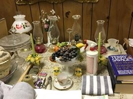 Oil lamps, Cake Plates